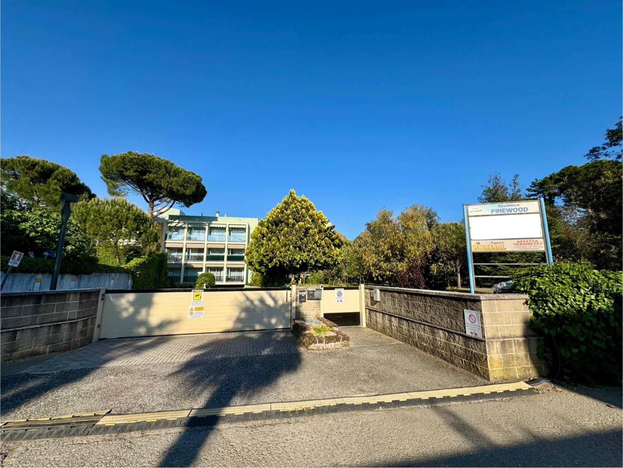 Residence Pinewood 比比翁 外观 照片